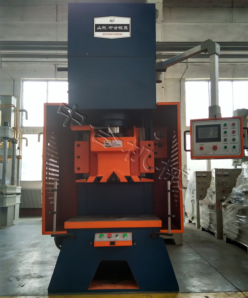 100柔性液壓沖床(圖3) 100柔性液壓沖床(圖3)