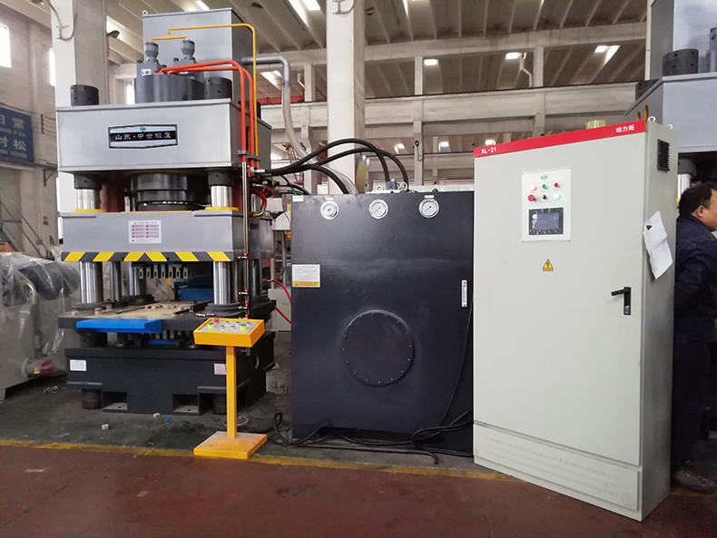 315噸魚餌壓塊成型液壓機 315噸魚餌壓塊成型液壓機