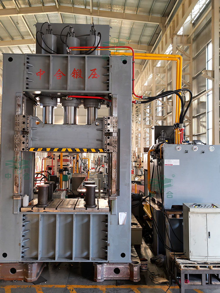 800噸框架式液壓機 800噸框架式液壓機