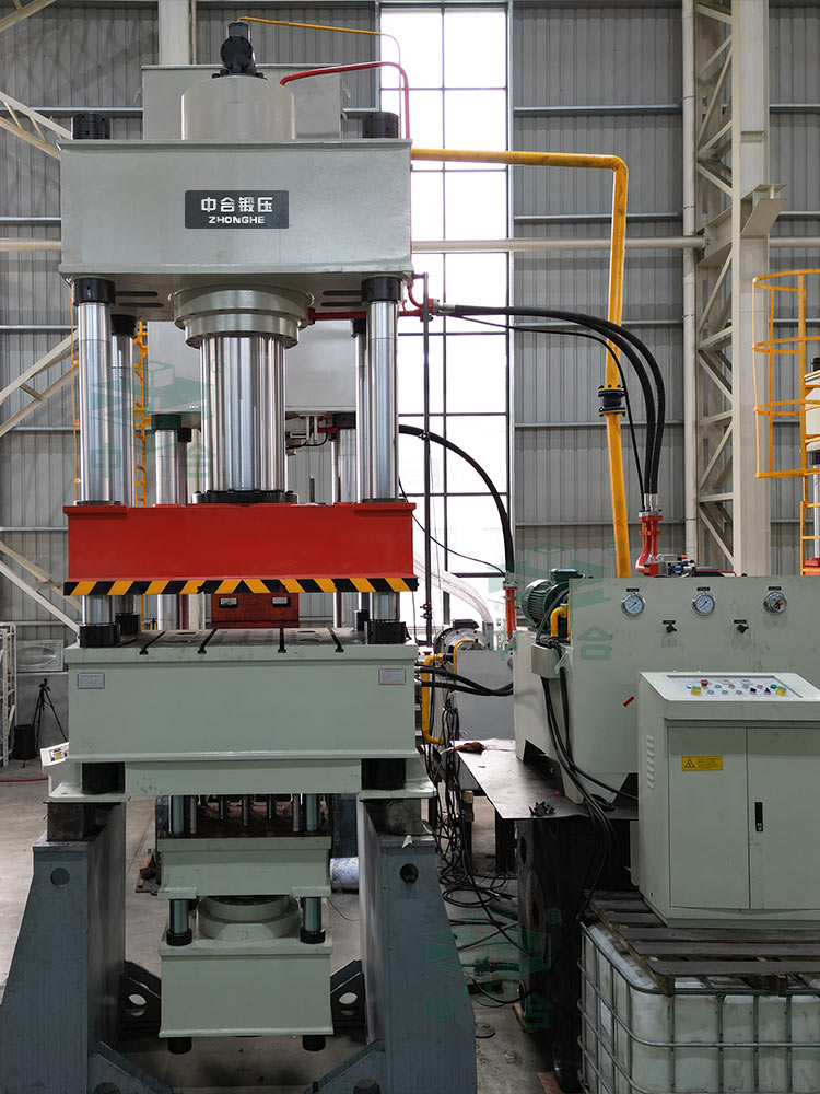 500噸不銹鋼水槽專(zhuān)用液壓機(jī).jpg 500噸不銹鋼水槽專(zhuān)用液壓機(jī).jpg