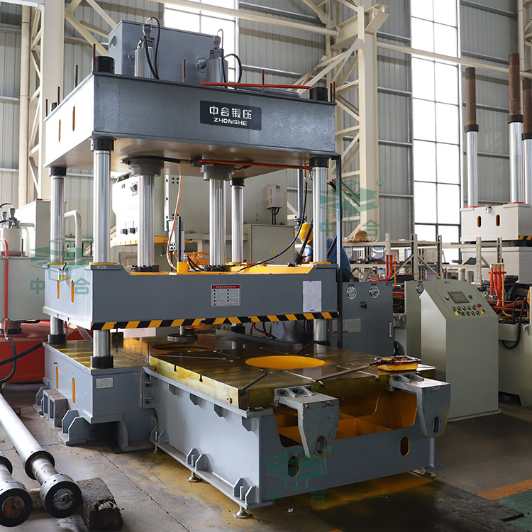 160噸四柱液壓機(jī)帶移動(dòng)工作臺(tái).jpg 160噸四柱液壓機(jī)帶移動(dòng)工作臺(tái).jpg