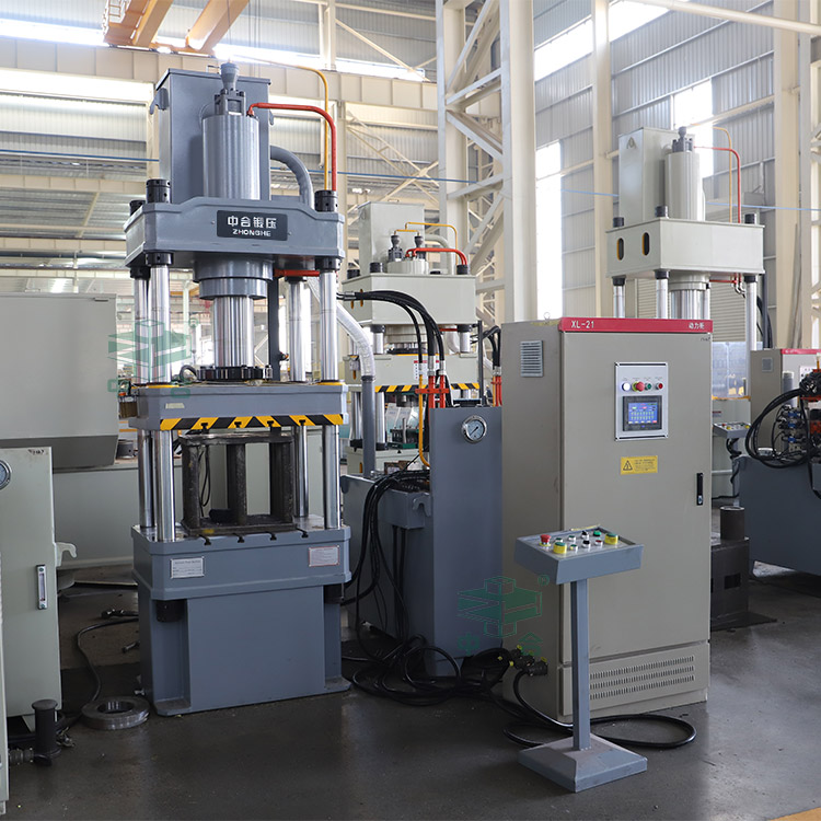 100噸伺服四柱液壓機(jī) 100噸伺服四柱液壓機(jī)