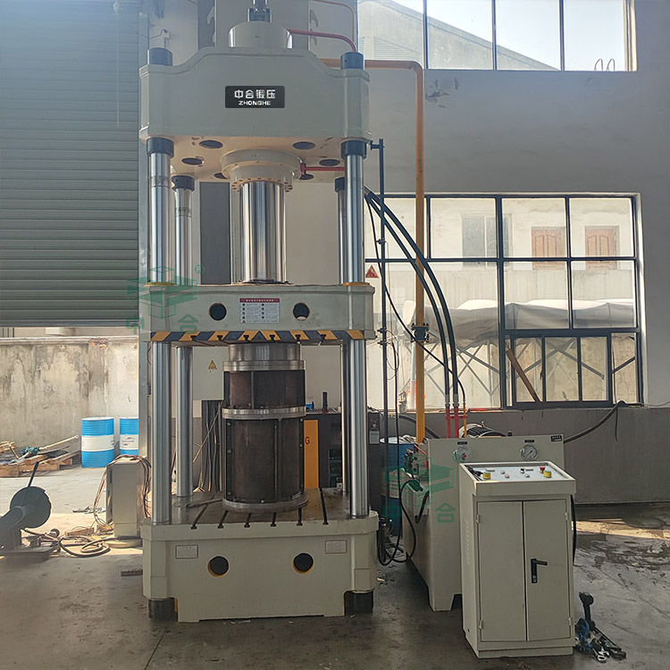 315噸專用液壓機.jpg 315噸專用液壓機.jpg