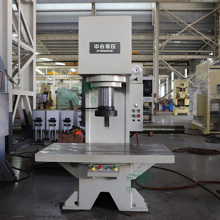 200噸單臂液壓機.jpg 200噸單臂液壓機.jpg