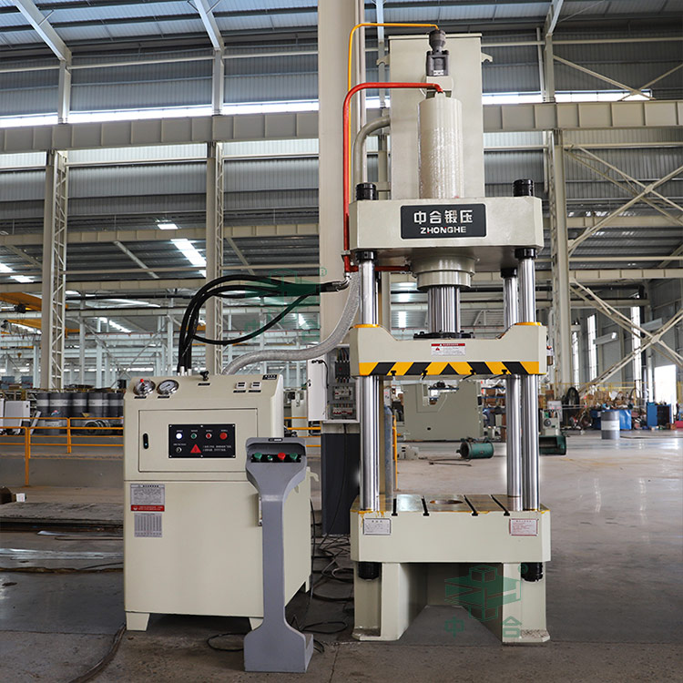 100噸三梁四柱液壓機(jī).jpg 100噸三梁四柱液壓機(jī).jpg