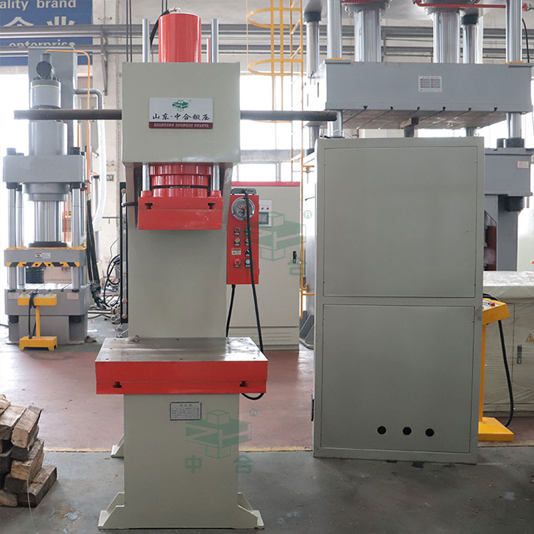 63噸單柱液壓機.jpg 63噸單柱液壓機.jpg