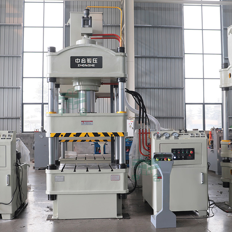 200噸三梁四柱液壓機.jpg 200噸三梁四柱液壓機.jpg