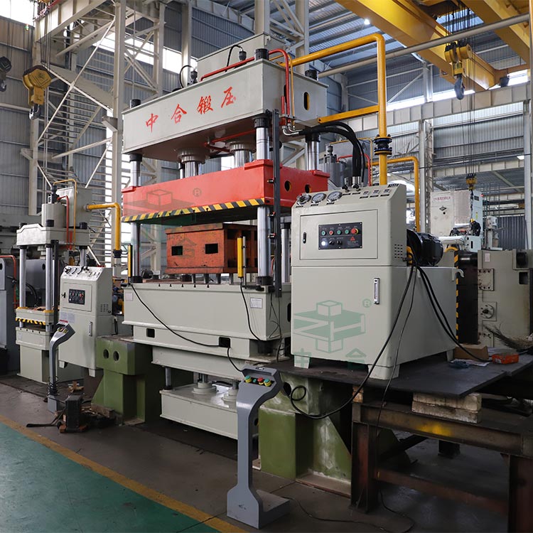 200噸四柱拉伸液壓機帶液壓墊.jpg 200噸四柱拉伸液壓機帶液壓墊.jpg