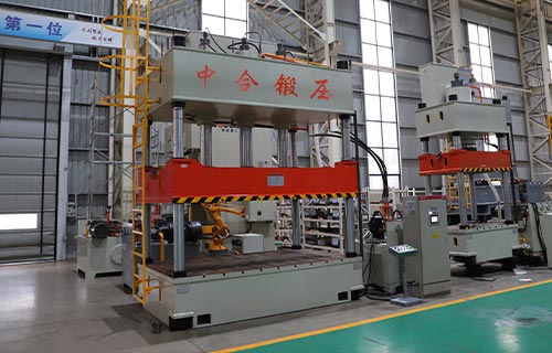 315噸汽車內(nèi)飾件成型液壓機多少錢？