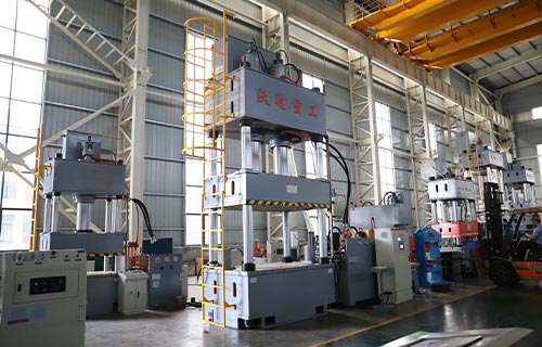 中合500噸三梁四柱液壓機(jī)的質(zhì)量如何？