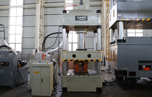 315噸四柱液壓機如何維護與保養？滕州液壓機廠家的專業建議