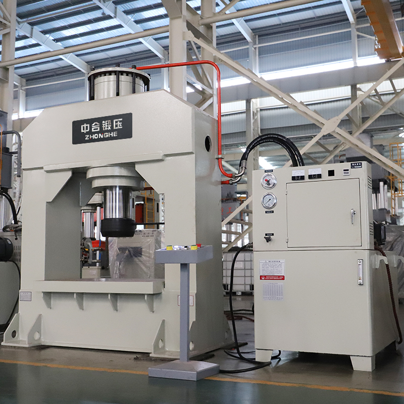 315噸龍門油壓機 315噸龍門油壓機