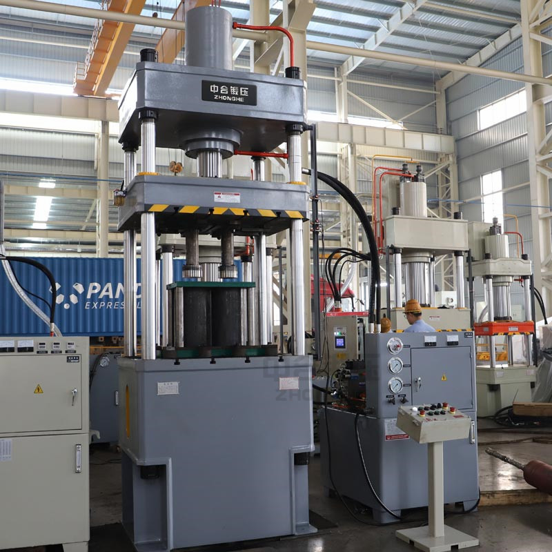 石墨粉末壓塊成型液壓機_200噸四柱液壓機_粉末成型設(shè)備(圖1) 石墨粉末壓塊成型液壓機_200噸四柱液壓機_粉末成型設(shè)備(圖1)