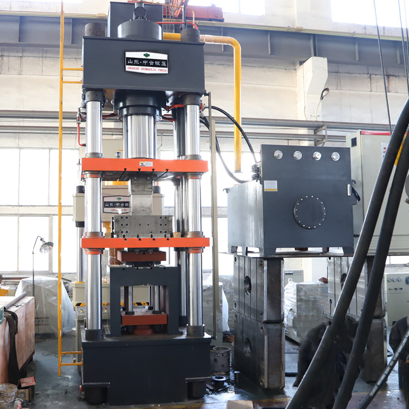 630噸四梁四柱液壓機_匣缽成型設備 630噸四梁四柱液壓機_匣缽成型設備