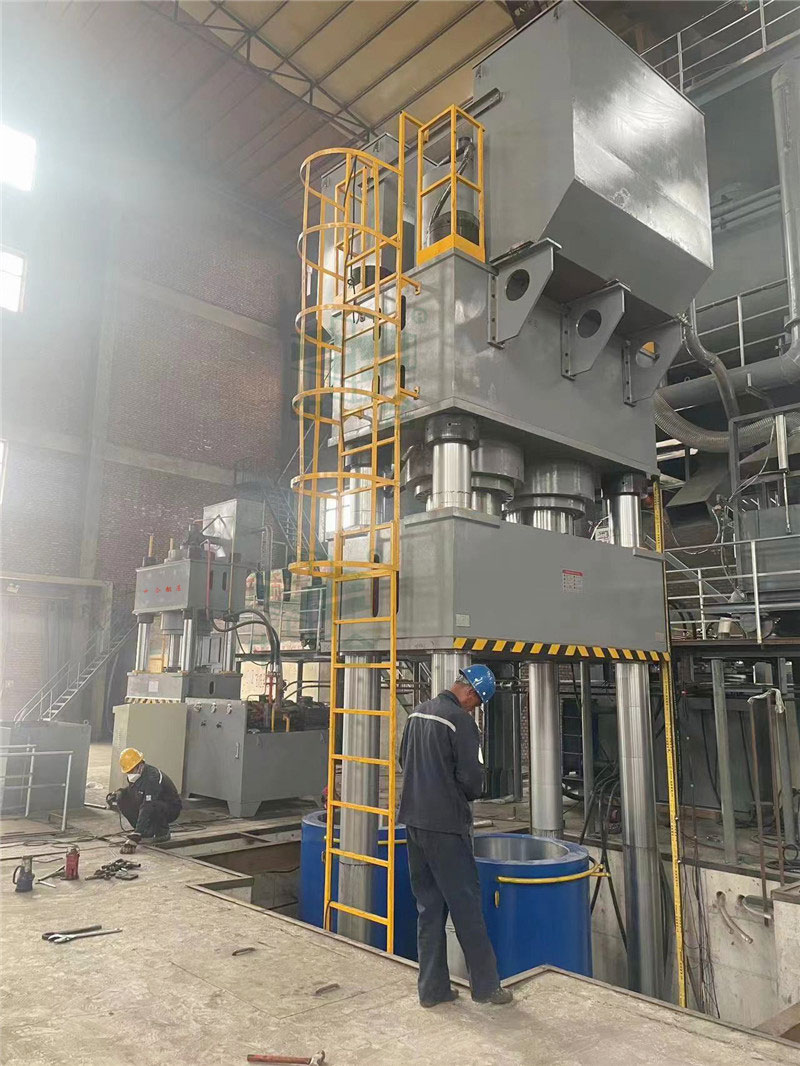 2000噸石墨坩堝生產設備-2000噸坩堝液壓機順利交付(圖3) 2000噸石墨坩堝生產設備-2000噸坩堝液壓機順利交付(圖3)