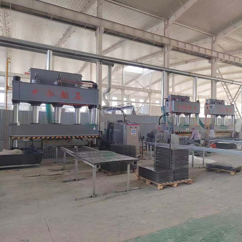 玻璃鋼蓋板液壓機(jī) 玻璃鋼蓋板液壓機(jī)