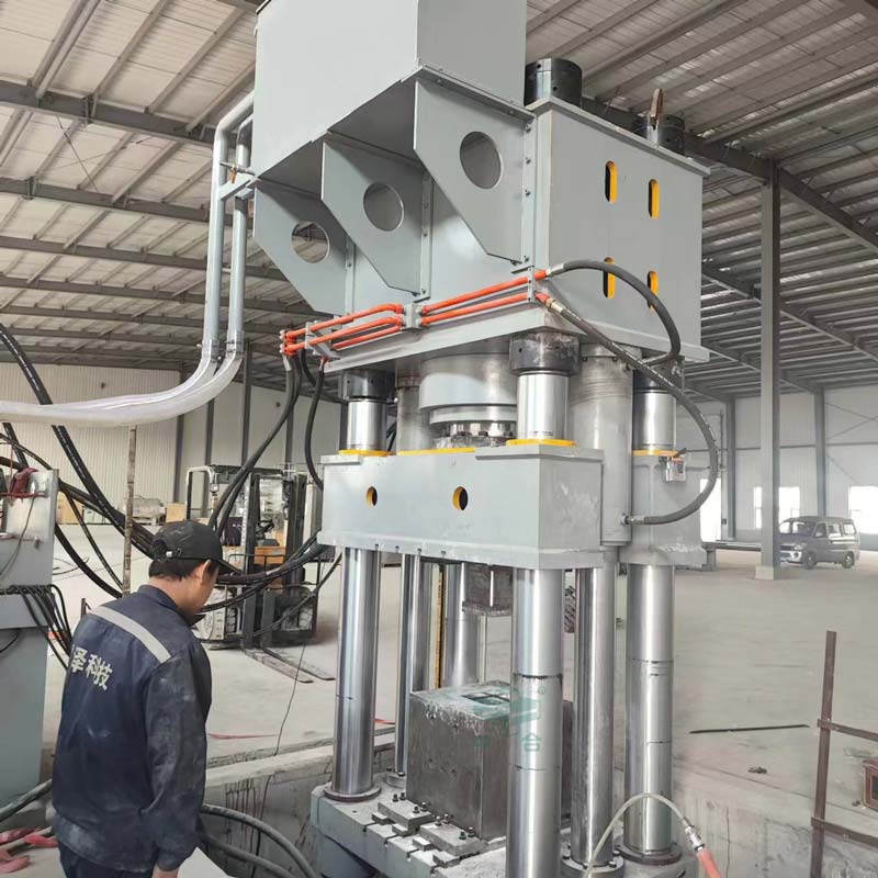 800噸石墨匣缽成型液壓機 800噸石墨匣缽成型液壓機