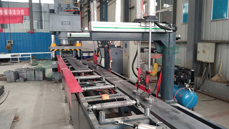 500噸錨桿托盤生產線 500噸錨桿托盤生產線