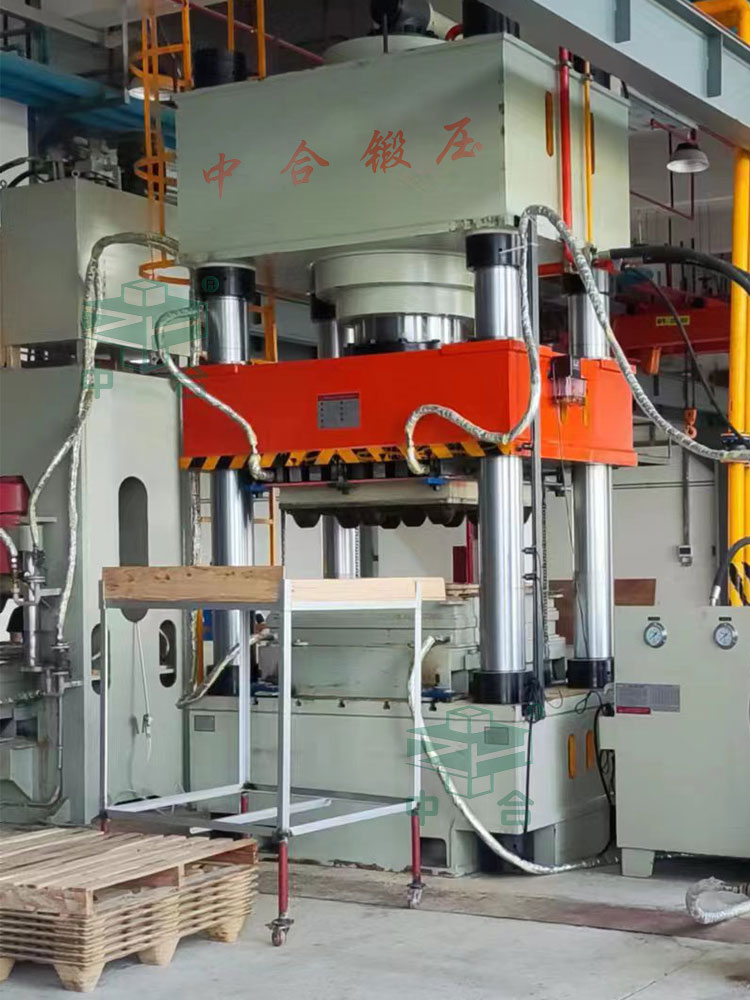 1000噸木屑托盤成型液壓機 1000噸木屑托盤成型液壓機